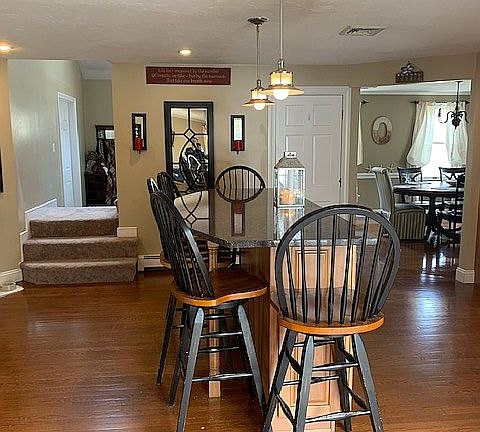 5th image of 10 Cherrywood Cir