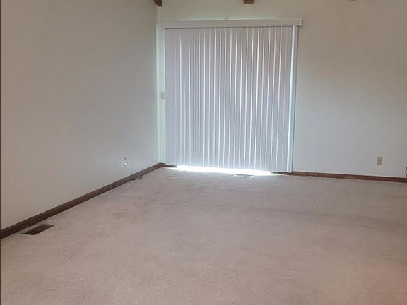 2nd image of 15940 Gold Cir #11112419