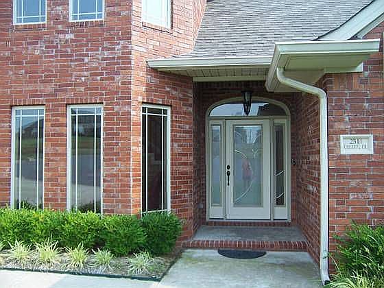 2nd image of 2311 Cheryl Cir