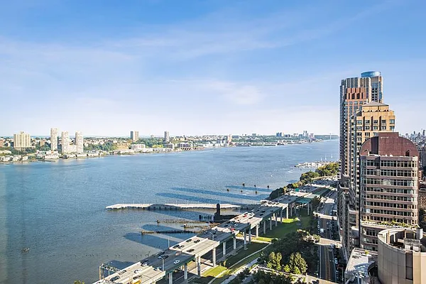 Sold by Douglas Elliman | media 2