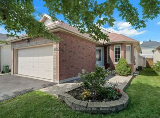 1025 Valin St, Ottawa, ON K4A 4X7