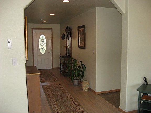 3rd image of 16349 Pleasant Beach Dr SE