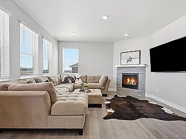 5th image of 13364 Xanthia St