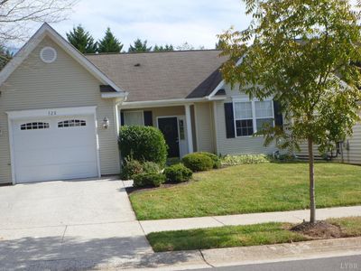 328 Legacy Oaks Cir, Lynchburg, VA, 24501
