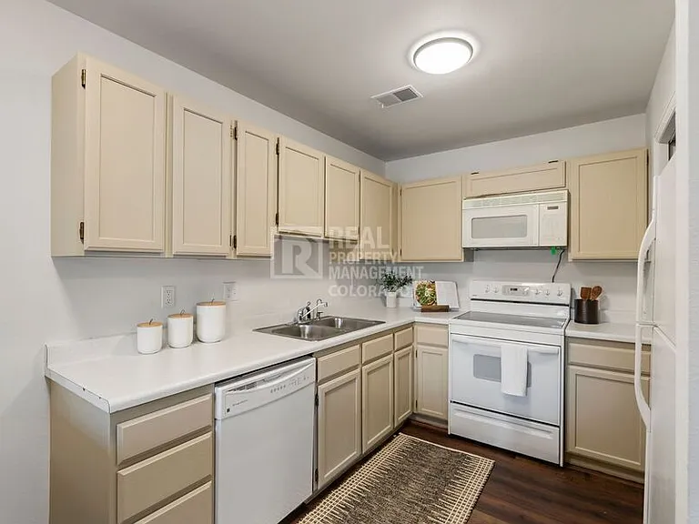 7006 E Dry Creek Pl — Photo 35