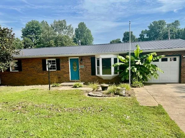 1310 Eastview Dr, Madisonville, KY 42431