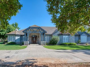 10673 E Bullard Ave, Clovis, CA