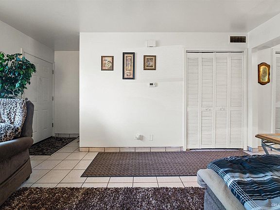 5th image of 940 Southbridge Dr #942