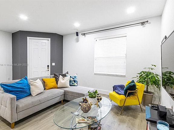 4th image of 3584 W 88th Ter Unit 3584