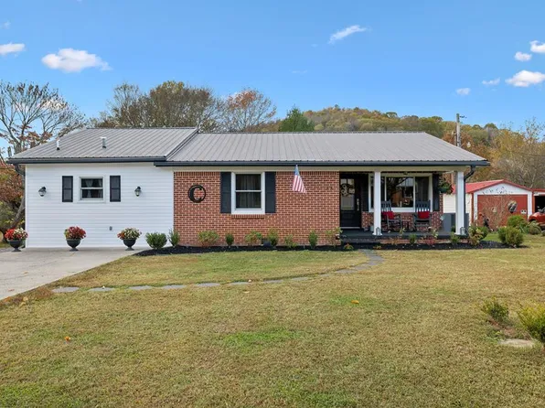 33 Horseshoe Bend Ln, Elmwood, TN 38560