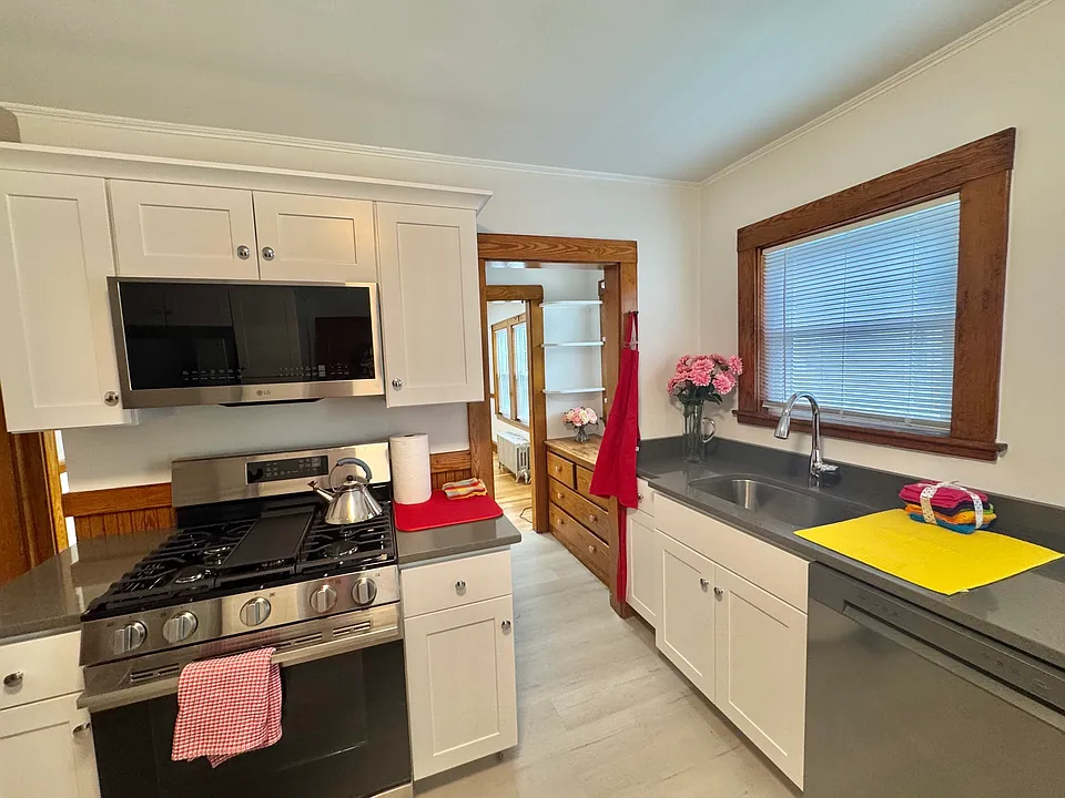 23 Donnell St #1