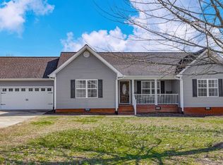 63 Graben Dr, Fyffe, AL 35971