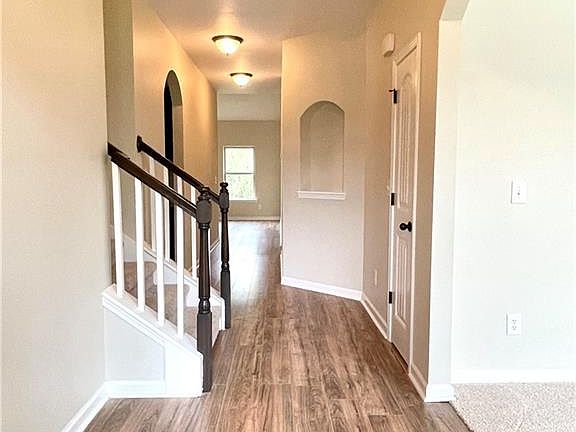 3rd image of 11639 Andrew Way