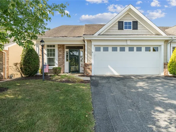 1024 Coronet Ln, Greensburg, PA 15601