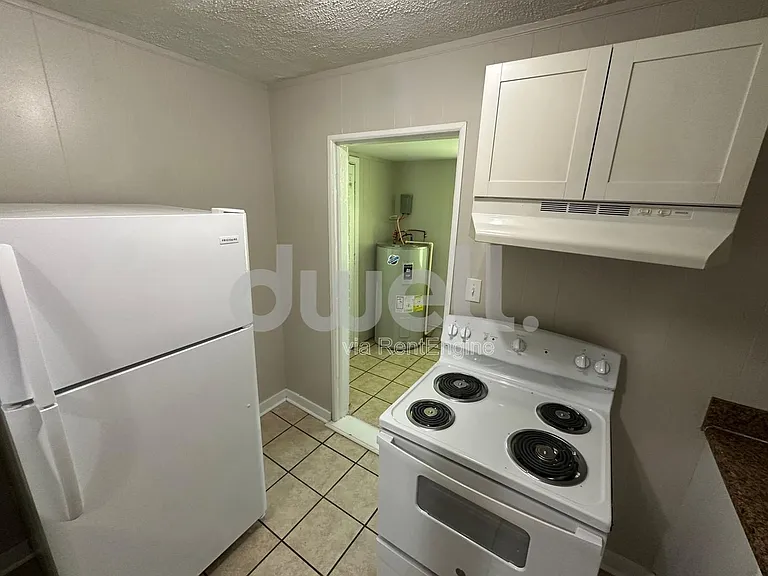 2235 Woodward Ave — Photo 2