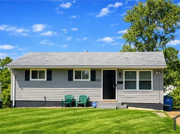229 Grampian Rd, Saint Louis, MO 63137