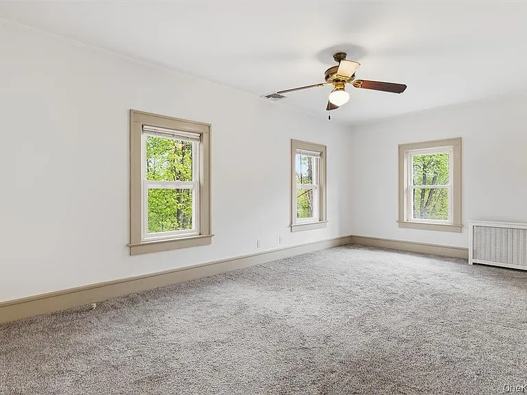 65 Furnace Dock Rd #2F — Photo 5