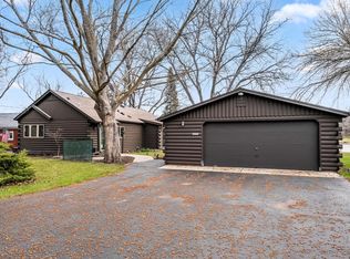 N6236 West Lake Shore DRIVE, Burlington, WI 53105