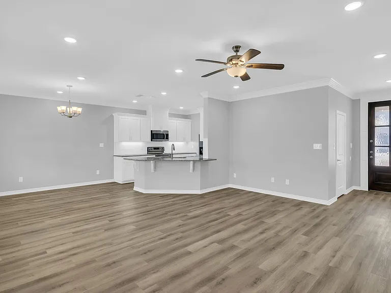 11500 Noble Young Blvd — Photo 5