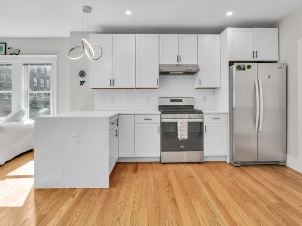 99 Kilsyth Rd #2, Boston, MA 02135