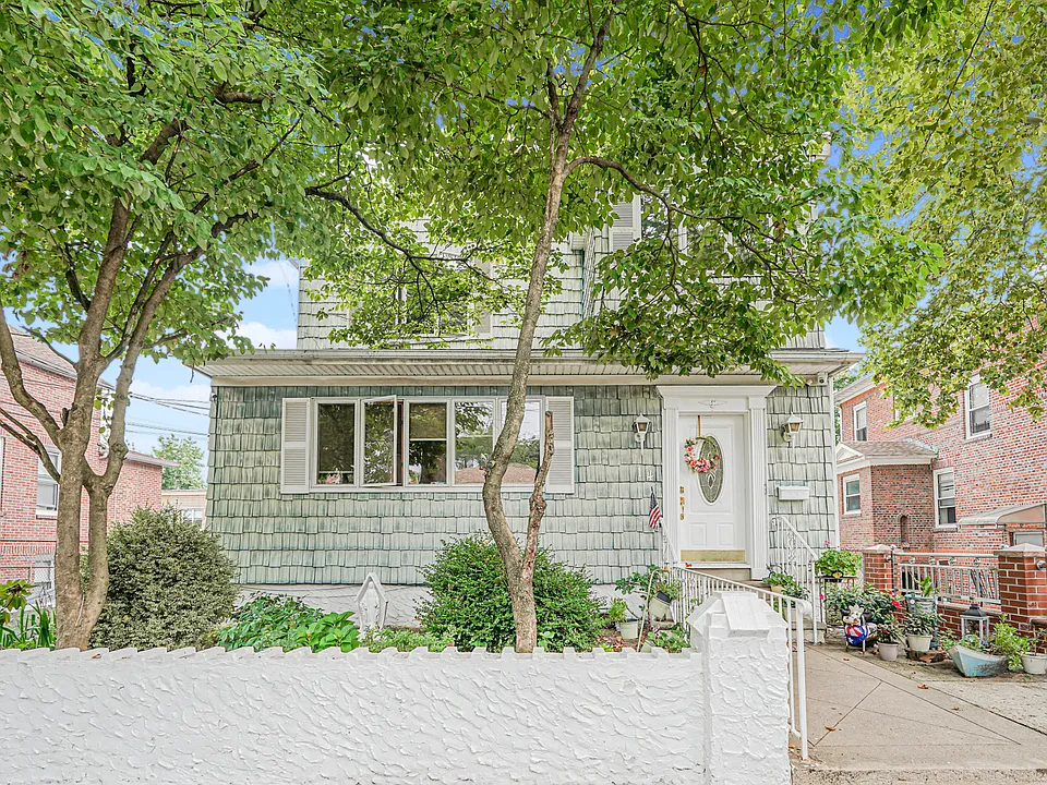 14 Macfarland Ave #2