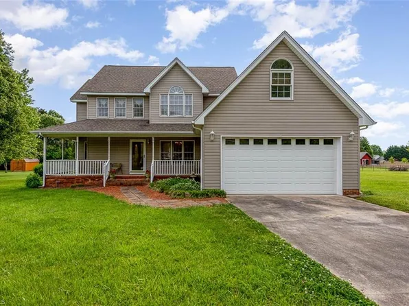 2281 Wayne White Rd, Pleasant Garden, NC 27313