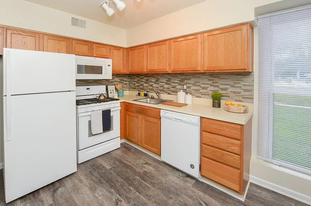 Willowbrook Apartment Homes — Photo 2