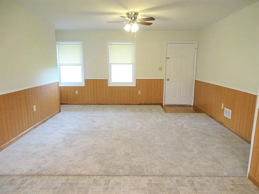 3 bed, 1120 sqft, $1,395 — Photo 3