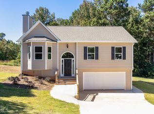 100 Hampton Oaks Cir, Villa Rica, GA 30180