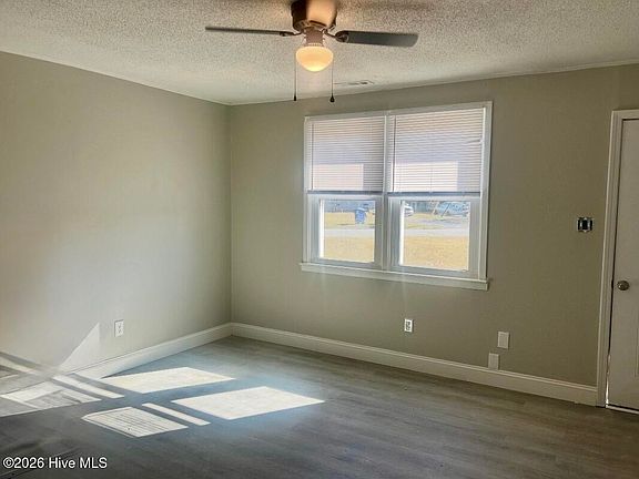 3rd image of 500-502 Williams Street