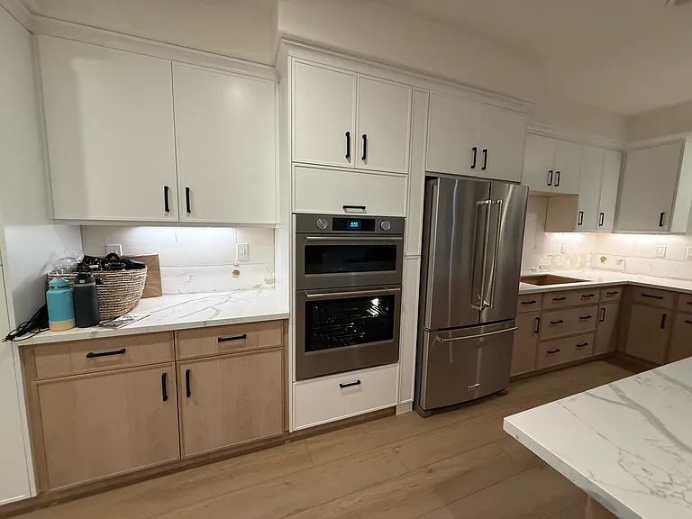 631 Seaward Ave — Photo 2