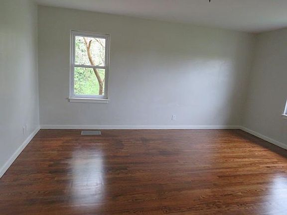 Bedroom #1