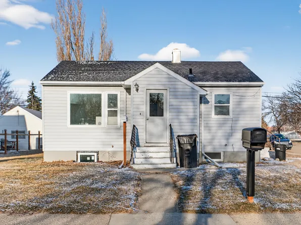 1131 1st Ave E, Williston, ND 58801