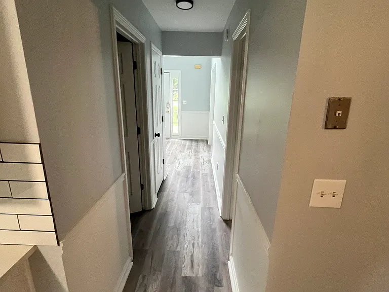 6038 Hitt Lake Ct — Photo 37