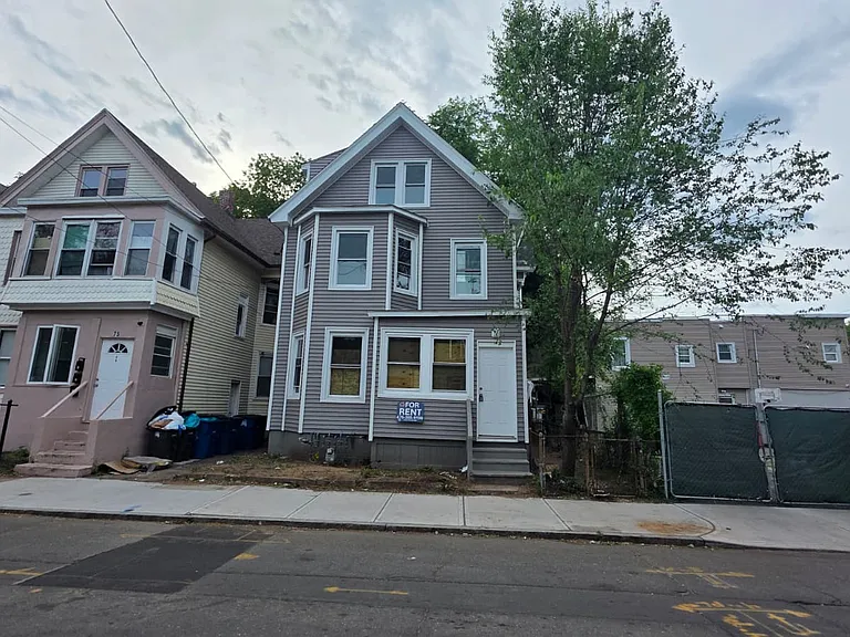 69 Frank St #1 — Photo 7