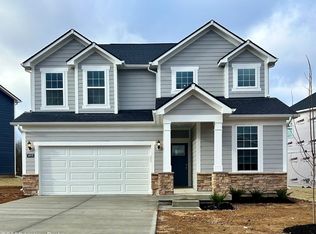 4618 Golden Eagle Dr, Louisville, KY 40245