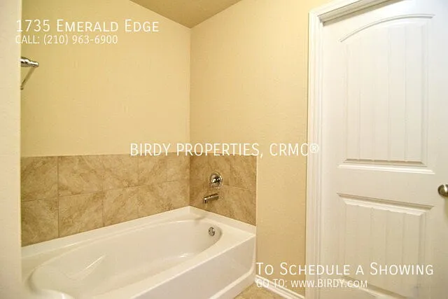 1735 Emerald Edge — Photo 20