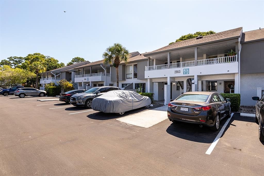 1960 Lakewood Club Dr S 2I, Saint Petersburg, FL 33712 Zillow