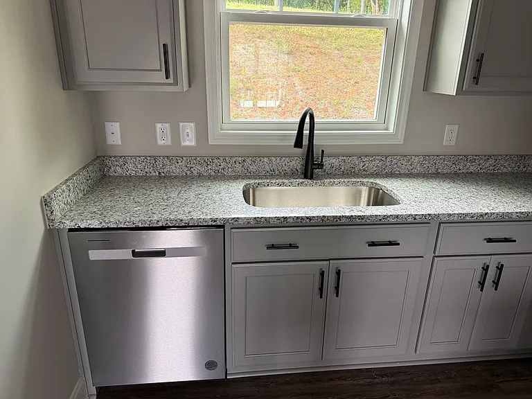 124 Happy Family Rd — Photo 10