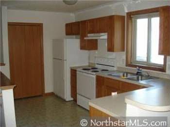 4th image of 5880 Oxboro Ave N