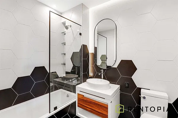 Rented by The KCI Group | media 36