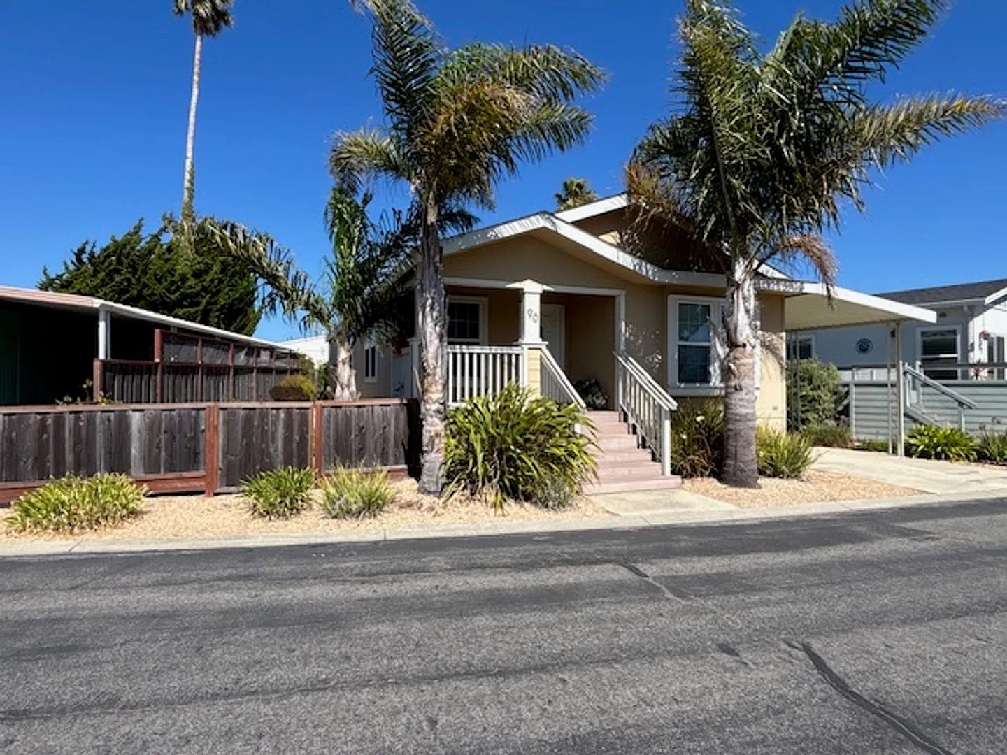 De Anza Mobile Home 3 bedroom/ 2 bath Park Move-In Special — Photo 2