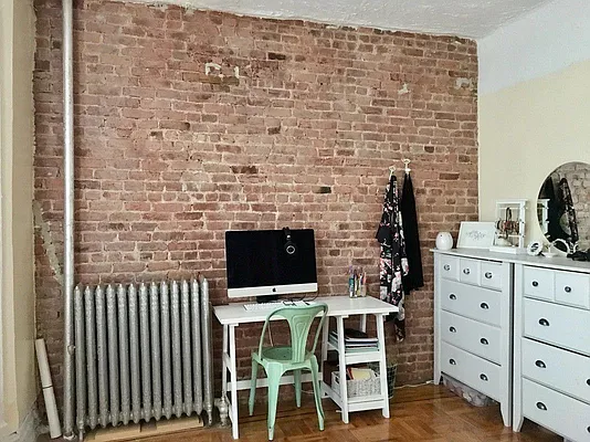 Rented by Sher Management | media 23