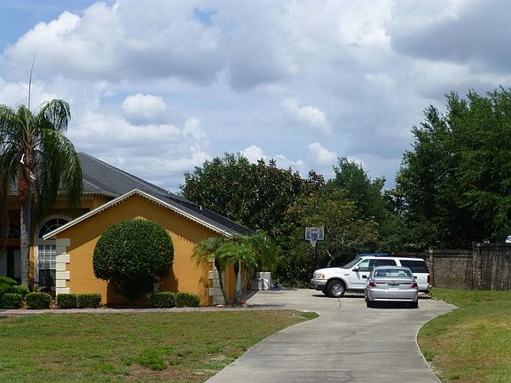 4th image of 800 Palm Cove Dr
