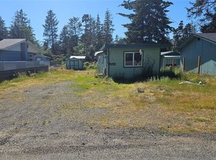 27409 W Street, Ocean Park, WA