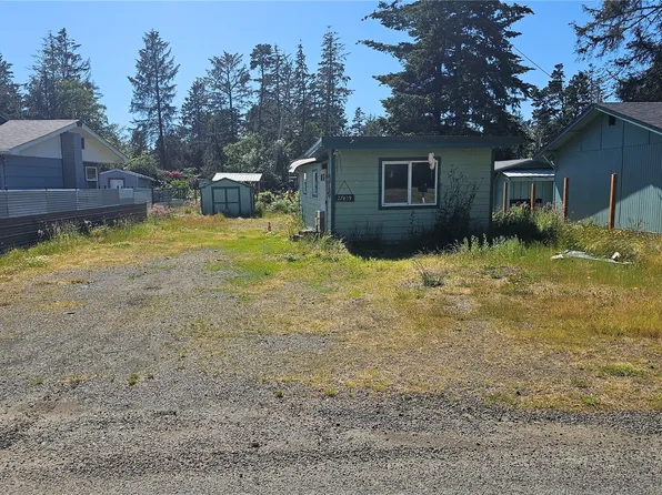 27409 W Street, Ocean Park, WA 98640