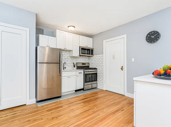 9437 Shore Road image 6 of 22