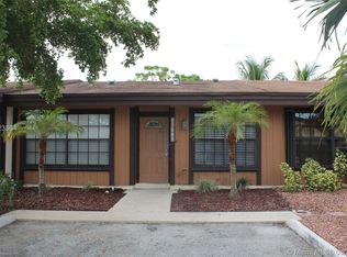 10970 Olive Ave, Hollywood, FL 33026