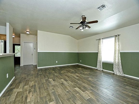 5th image of 3240 Arroyo Bluff Ln