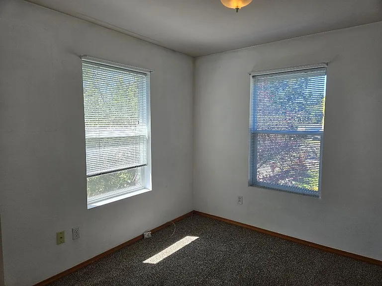 26408 Granny Smith Ln NE — Photo 13